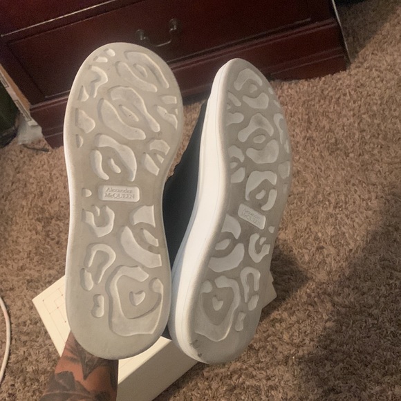 Alexander McQueen - Picture 7 of 7